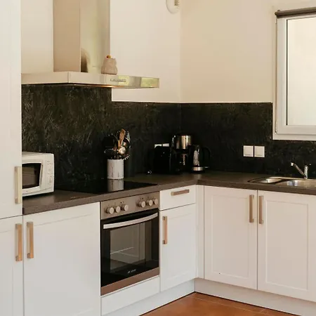 Lavande | 5-kamer | 6 Personen | 别墅 *