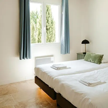 Lavande | 5-kamer | 6 Personen | Villa *